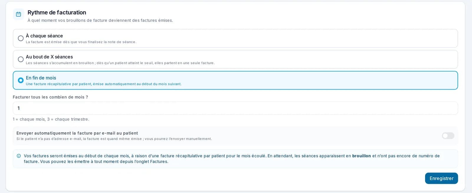 Réglage Rythme de facturation dans Libcab : option En fin de mois sélectionnée, facturation tous les 1 mois, envoi automatique par e-mail